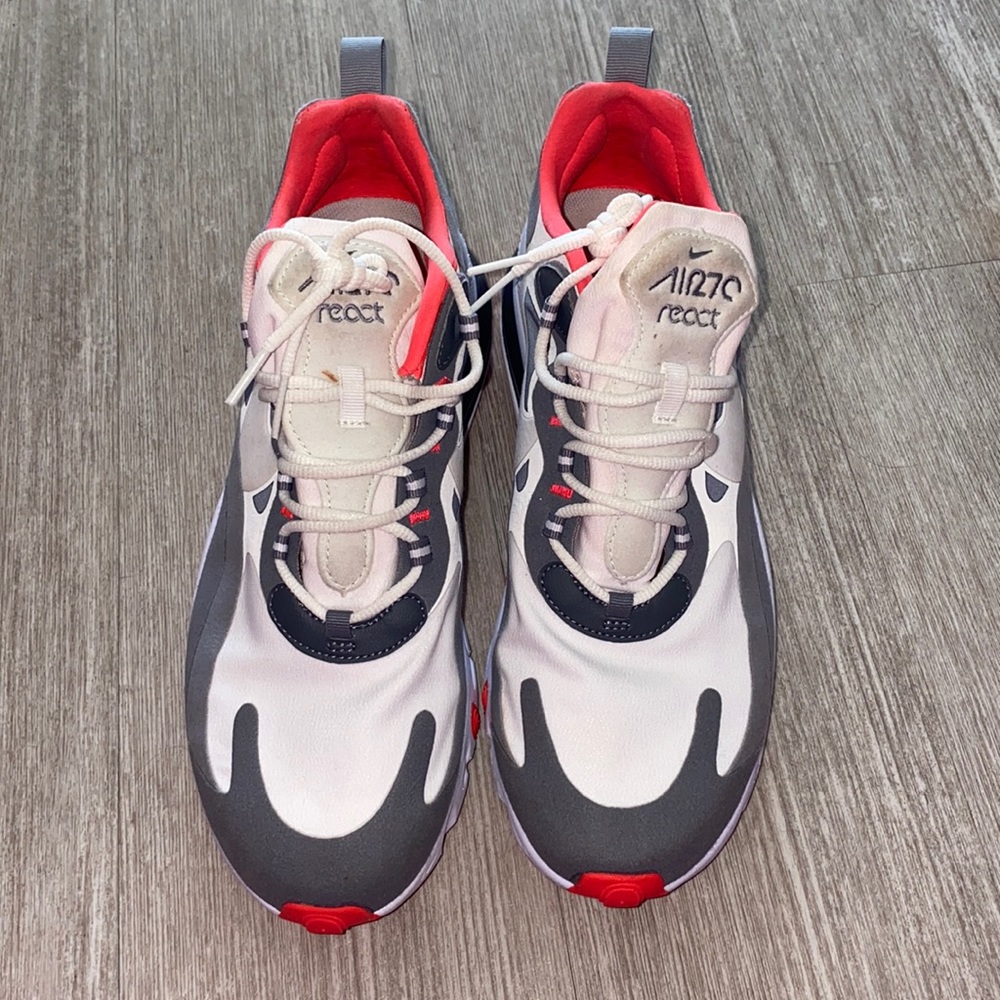 Nike Air Max 270 React